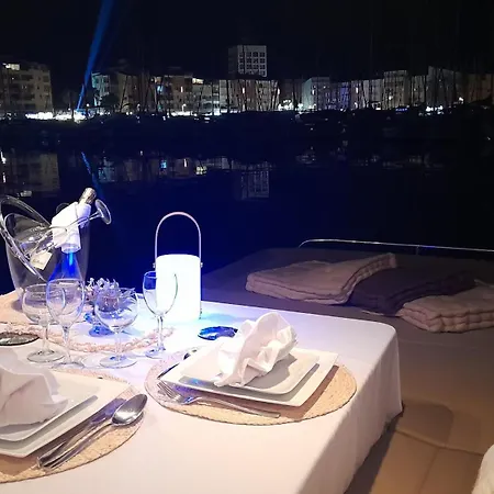Cap Saint Martin Marina Affittacamere