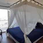 Cap Saint Martin Marina 아그