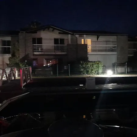 Cap Saint Martin Marina ゲストハウス 3*