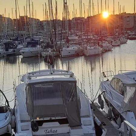 Cap Saint Martin Marina Affittacamere 3*