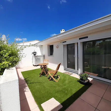 Cap Saint Martin Marina ゲストハウス アグド