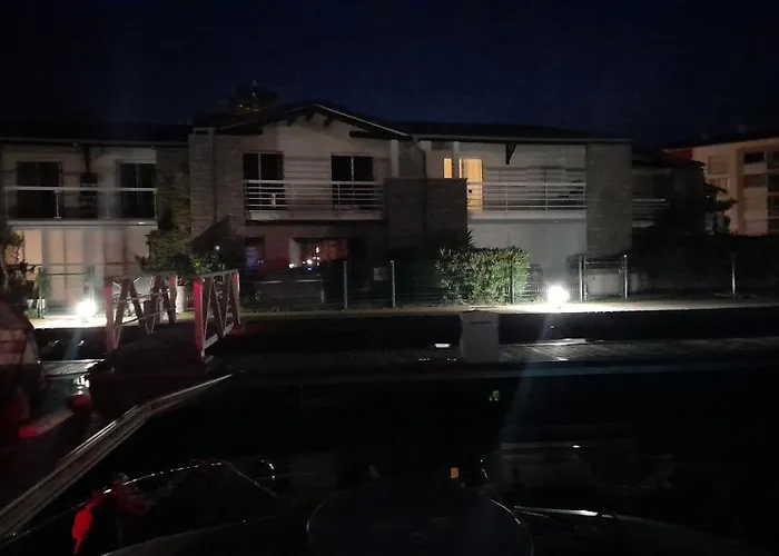 Cap Saint Martin Marina ゲストハウス 3*