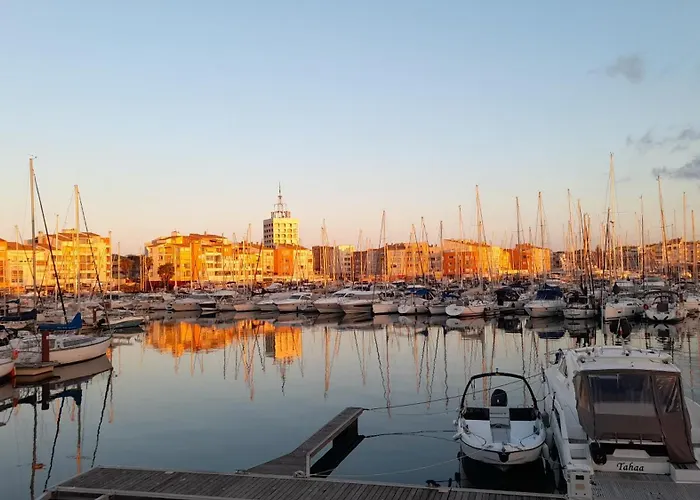 Cap Saint Martin Marina アグド