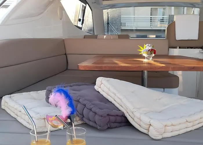 Cap Saint Martin Marina 게스트하우스