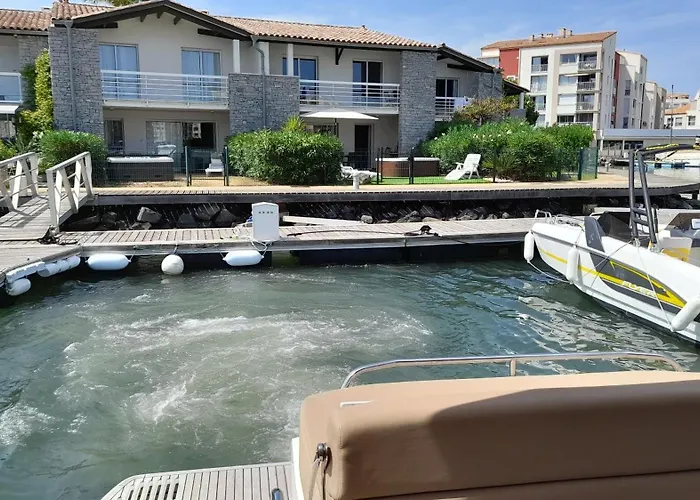 ゲストハウス Cap Saint Martin Marina