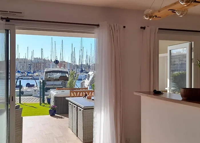 게스트하우스 Cap Saint Martin Marina