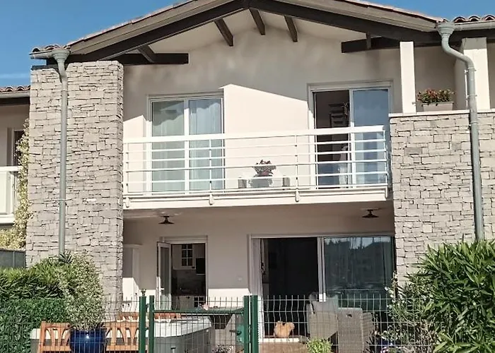 Cap Saint Martin Marina アグド