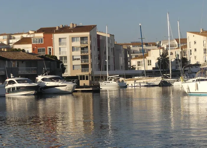 Cap Saint Martin Marina アグド